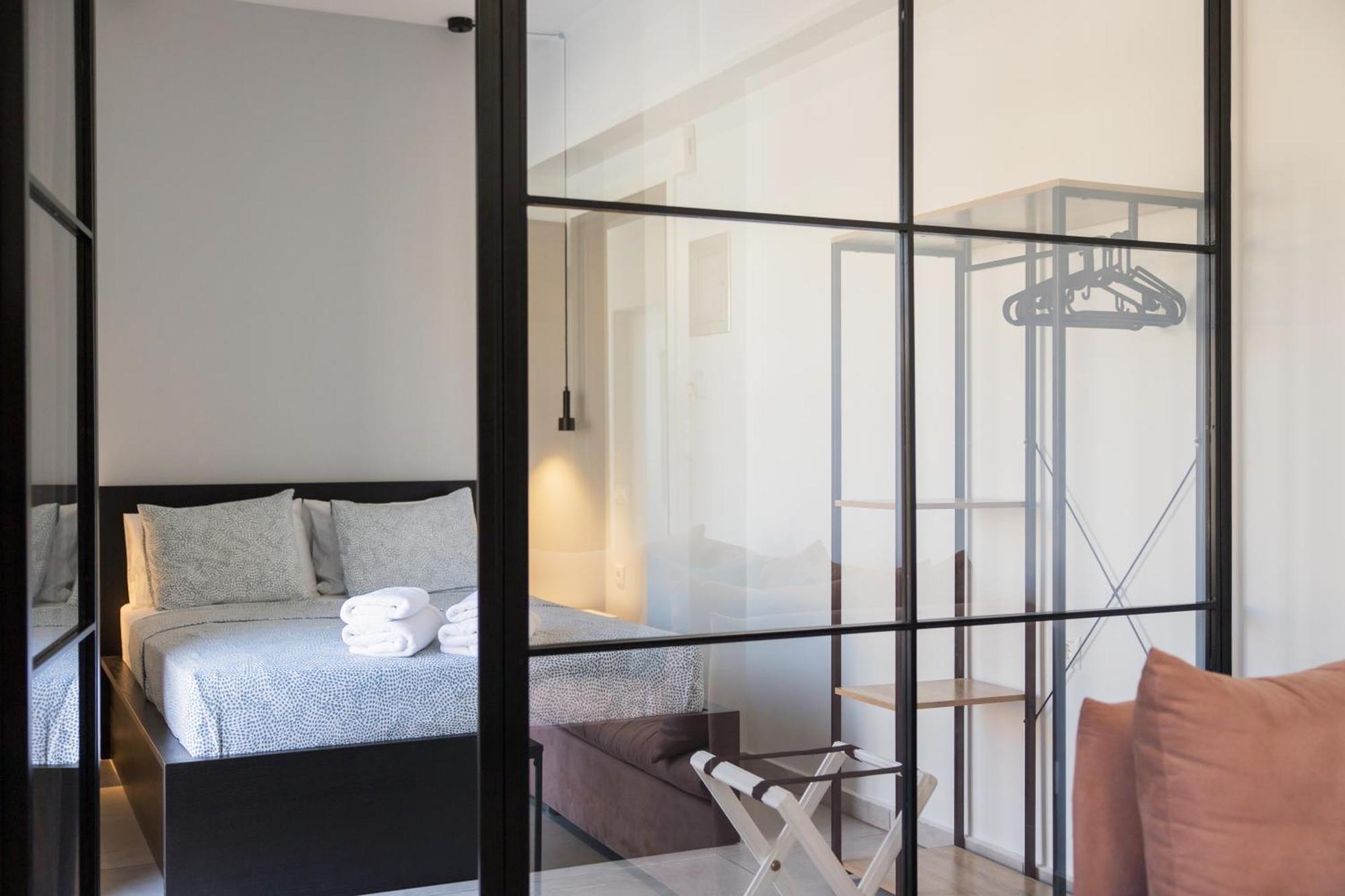 The Omnia Collection Pagrati Apartment Athens Room photo