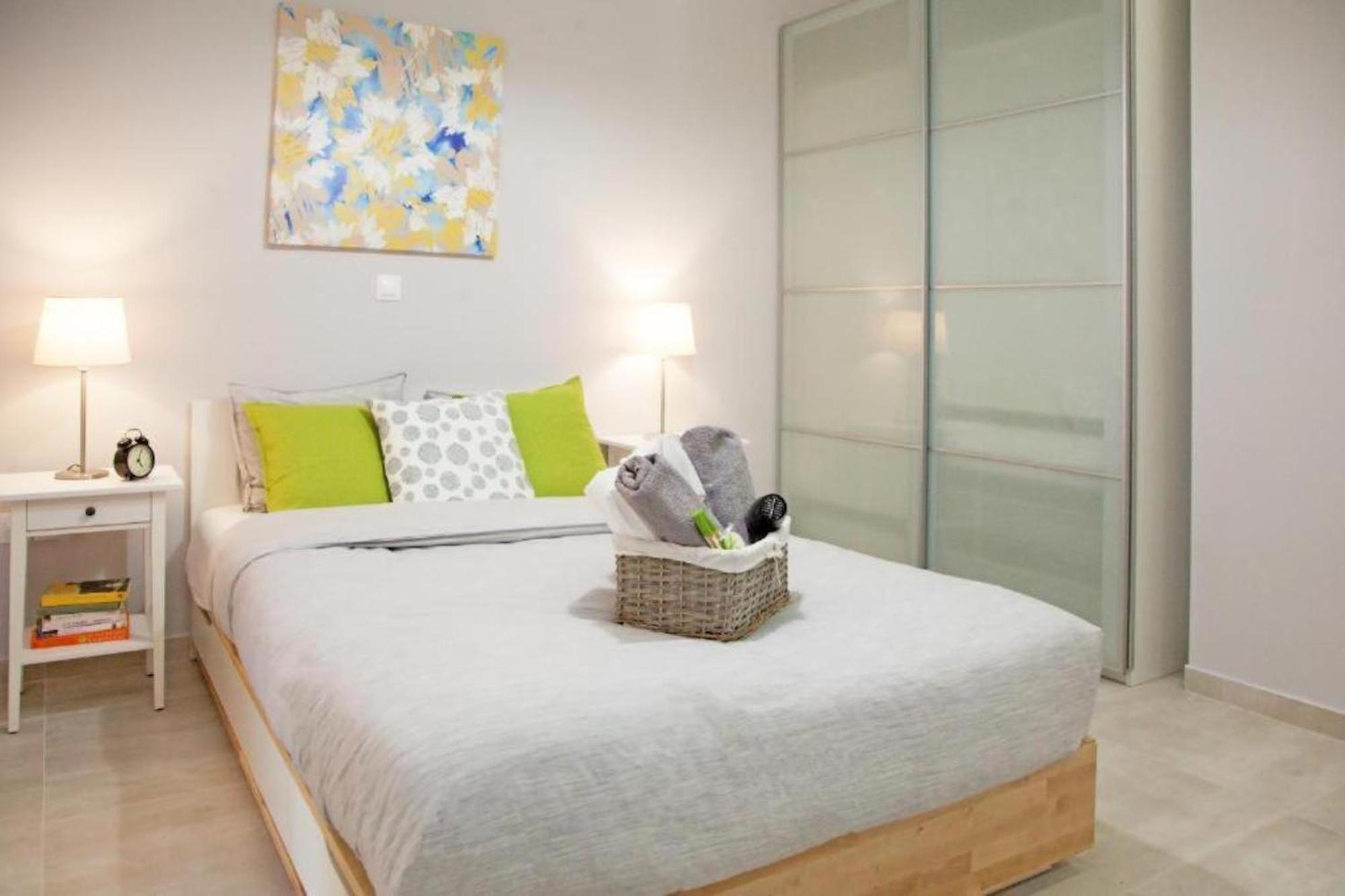 The Omnia Collection Pagrati Apartment Athens Room photo